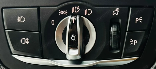 BMW X Series (Generic) 2019 — imagine 13