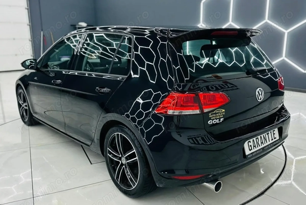 VOLKSWAGEN Golf 2015 — imagine 4