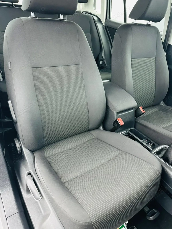 VOLKSWAGEN Tiguan 2012 — imagine 18