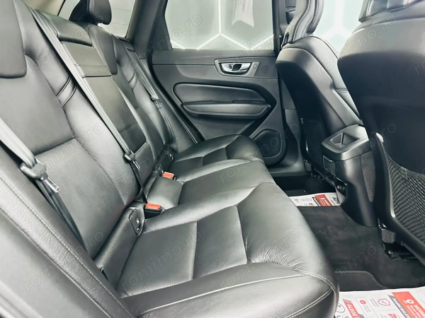 VOLVO XC60 2020 — imagine 7