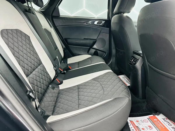 KIA Pro Ceed 2021 — imagine 7