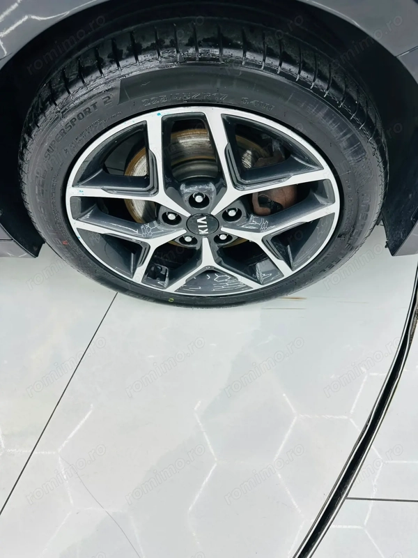 KIA Pro Ceed 2021 — imagine 9