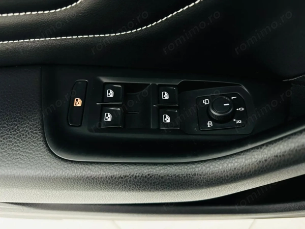 VOLKSWAGEN Passat 2020 — imagine 11