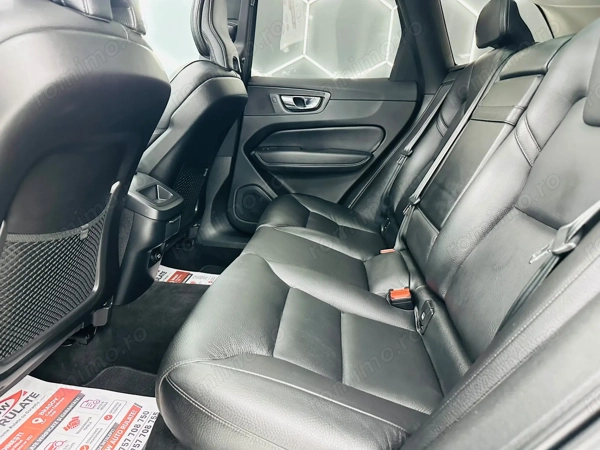 VOLVO XC60 2020 — imagine 16