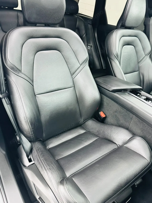 VOLVO XC60 2020 — imagine 20