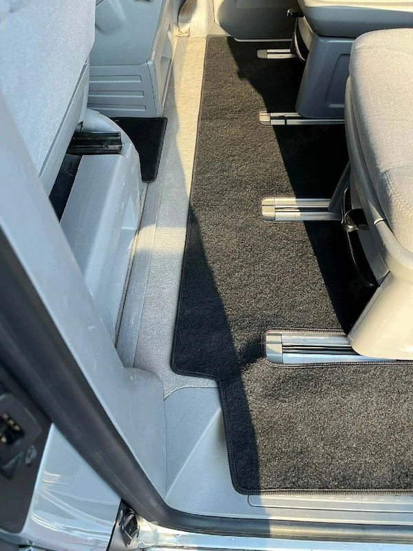 VOLKSWAGEN Multivan 2005 — imagine 5