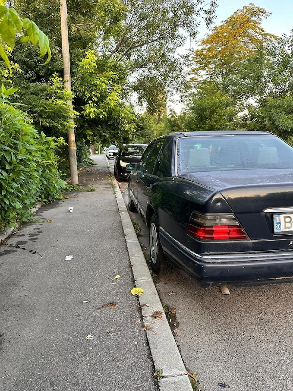 MERCEDES-BENZ E-Class 1994 — imagine 3