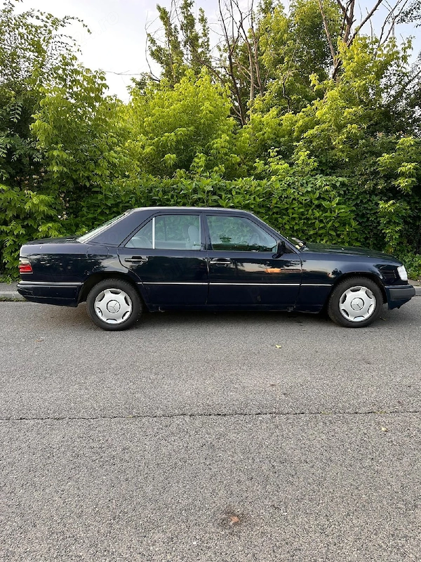MERCEDES-BENZ E-Class 1994 — imagine 5