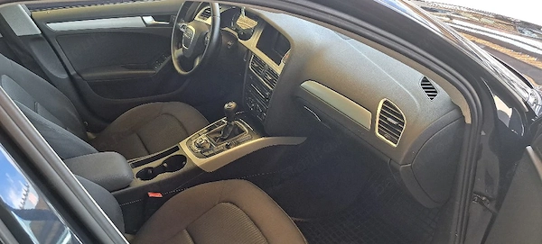 AUDI A4 2011 — imagine 6