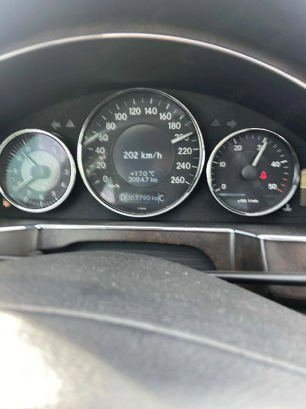 MERCEDES-BENZ E-Class 2009 — imagine 4