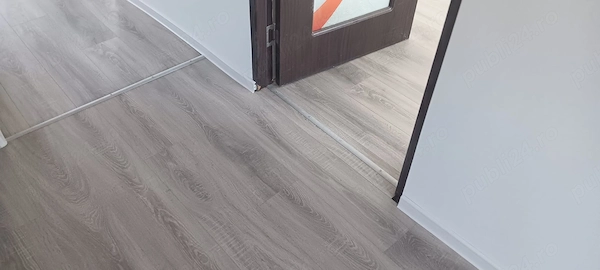 Apartament cu 3 camere decomandat de vânzare , fără intermediari — fotografia 2