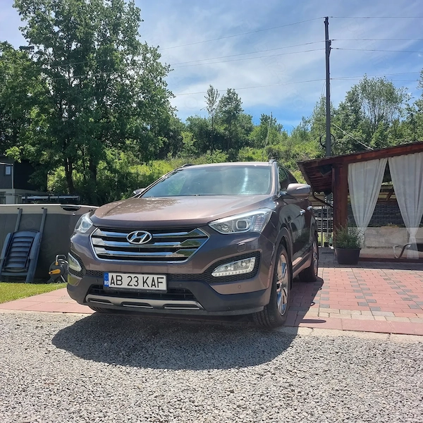 HYUNDAI Santa Fe 2013 — imagine 3