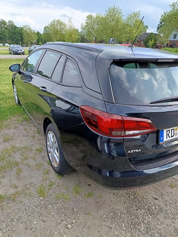 OPEL Astra 2018 — imagine 5