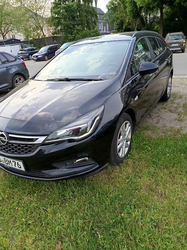OPEL Astra 2018 — imagine 4