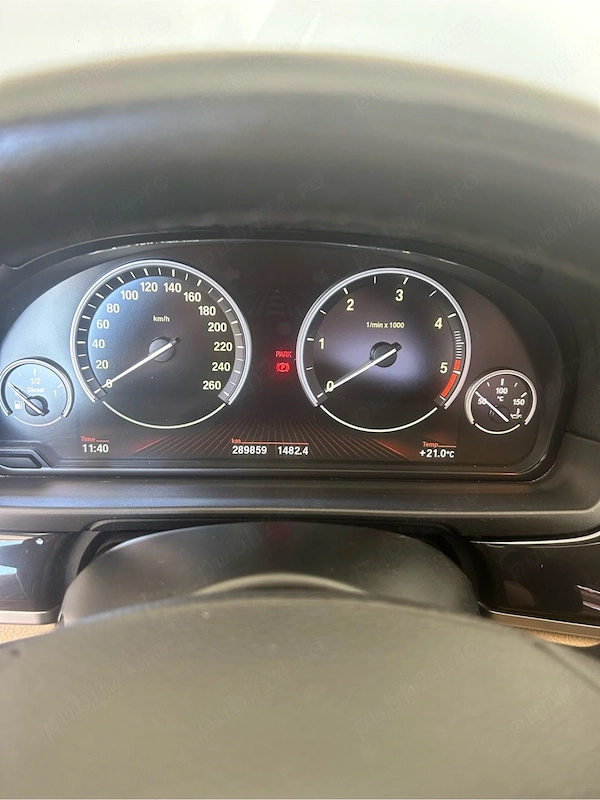 BMW 5 Series 2012 — imagine 5