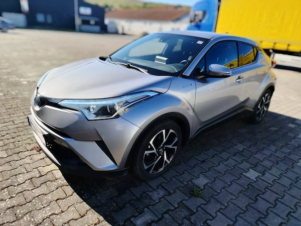 TOYOTA C-HR 2019