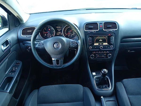 VOLKSWAGEN Golf 2012 — imagine 7