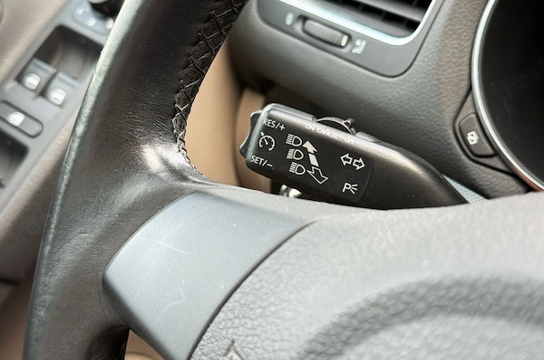 VOLKSWAGEN Golf 2010 — imagine 14