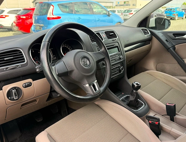 VOLKSWAGEN Golf 2010 — imagine 10