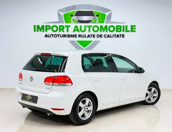 VOLKSWAGEN Golf 2010 — imagine 6