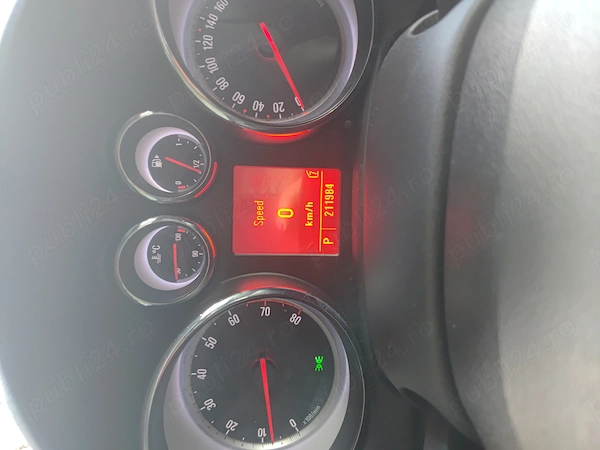OPEL Astra 2010