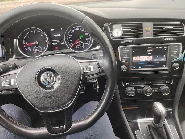 VOLKSWAGEN Golf 2016