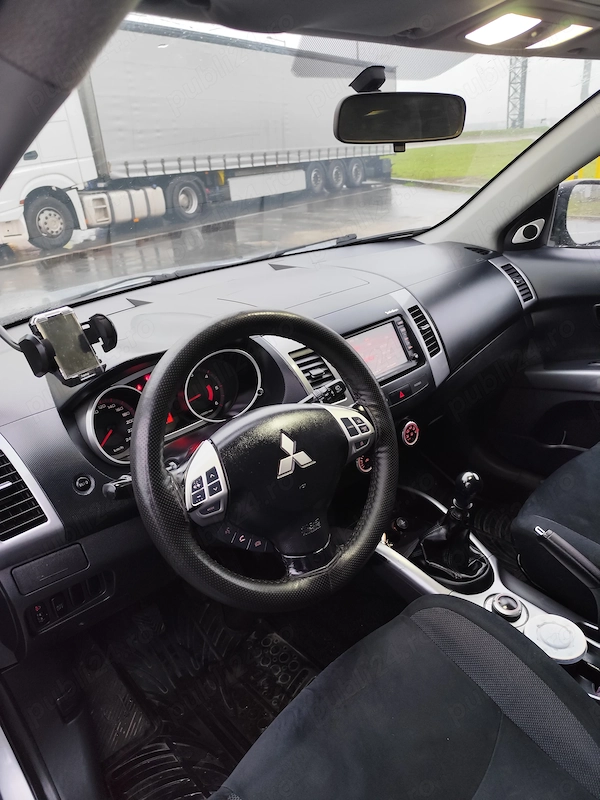 MITSUBISHI Outlander 2008 — imagine 8