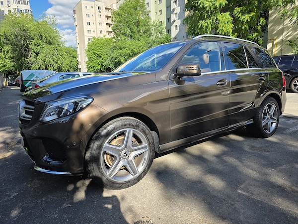MERCEDES-BENZ GLE 2018 — imagine 3