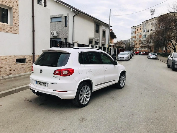 VOLKSWAGEN Tiguan 2010 — imagine 3