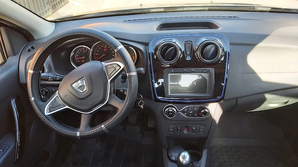 DACIA Logan 2020 — imagine 3