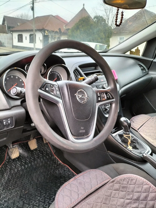 OPEL Astra 2014 — imagine 7