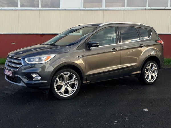 FORD Kuga 2017 — imagine 2