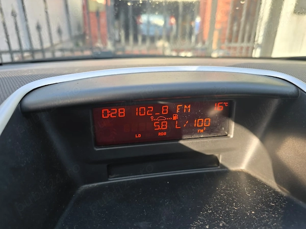 PEUGEOT 207 2007 — imagine 3