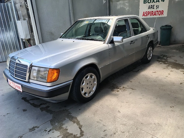 MERCEDES-BENZ E-Class 1991 — imagine 5