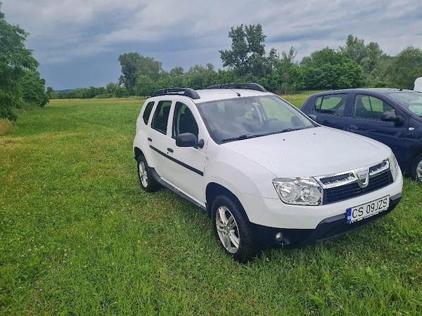 DACIA Duster 2011 — imagine 5