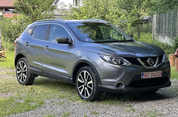 NISSAN Qashqai