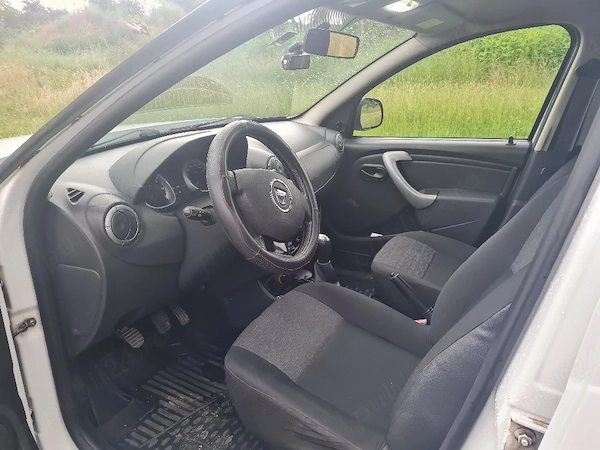 DACIA Duster 2011 — imagine 7