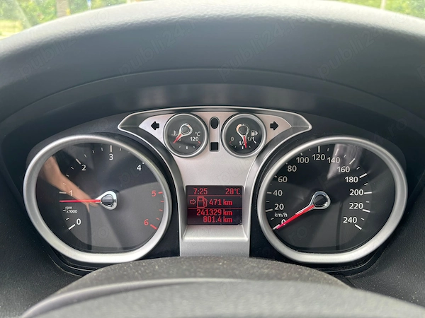 FORD Focus 2010 — imagine 9