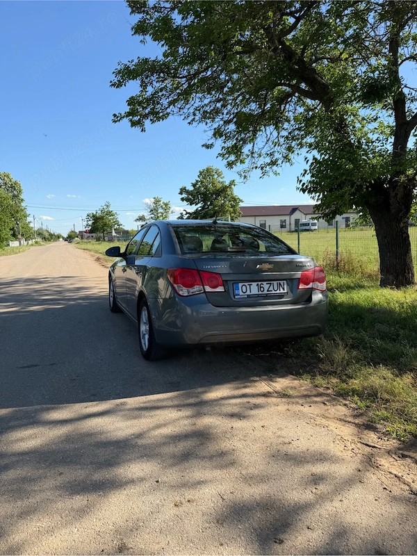 CHEVROLET Cruze 2011 — imagine 3