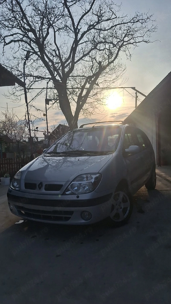 RENAULT Scenic 2000