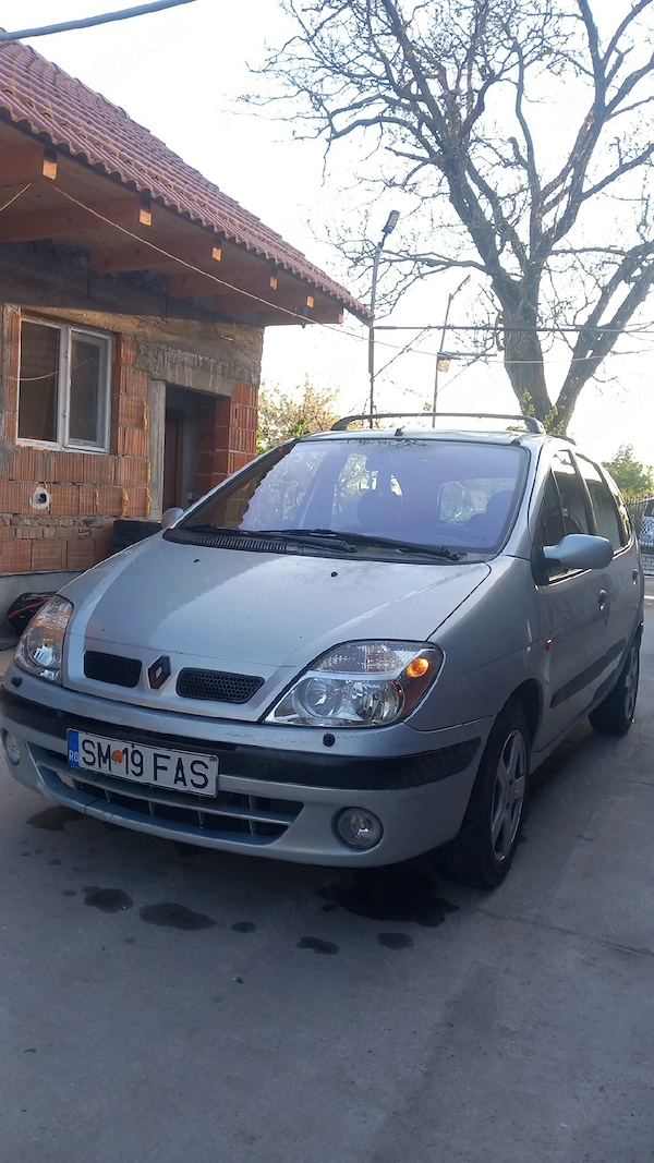 RENAULT Scenic 2000 — imagine 3