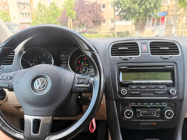 VOLKSWAGEN Golf 2009 — imagine 8