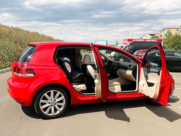 VOLKSWAGEN Golf 2009