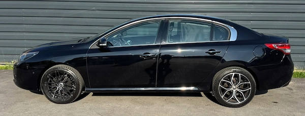 RENAULT Latitude 2014 — imagine 5