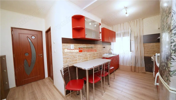 Apartament proaspat renovat cu parcare inclusa | Iosia Nord — fotografia 3
