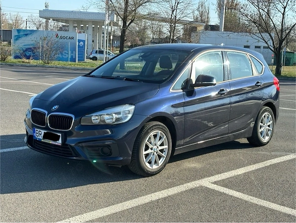 BMW 216d Active Tourer 2016, Revizie full facuta + kit accesorii full