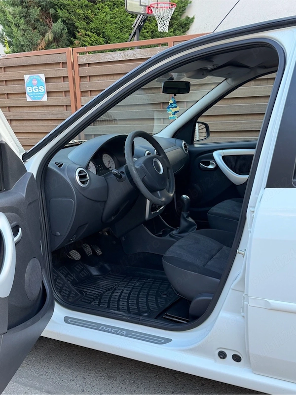 DACIA Logan 2009 — imagine 5