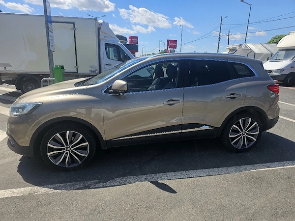 RENAULT Kadjar 2016