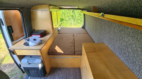 VOLKSWAGEN Transporter 2011