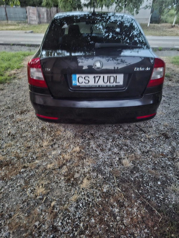SKODA Octavia 2010 — imagine 3